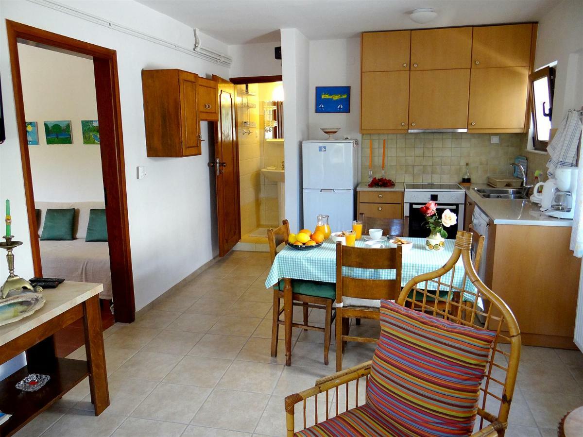 Apartment By The Sea Kato Daratso Bagian luar foto